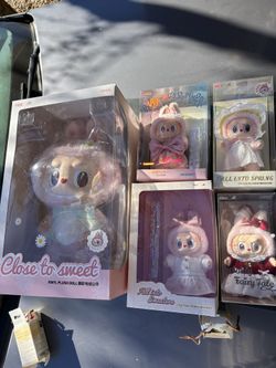 Set Of 5 Mokoko Labubus 