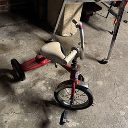 Tricycle