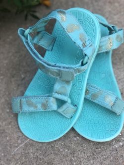 Girl sandals