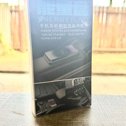 Wireless Charger Mobile Phone And Headphones