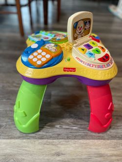 Fisher-Price Laugh & Learn Activity Table