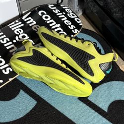 ADIDAS ANTHONY EDWARDS 1 LOW NEON BLACK SIZE 10.5 MEN