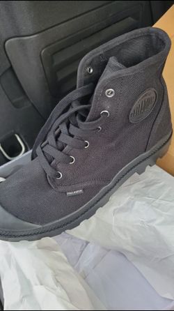 Palladium Men's Shoes Size 9.5