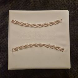 630 Vintage 1987 Baseball Cards (Topps & Fleer) in Binder