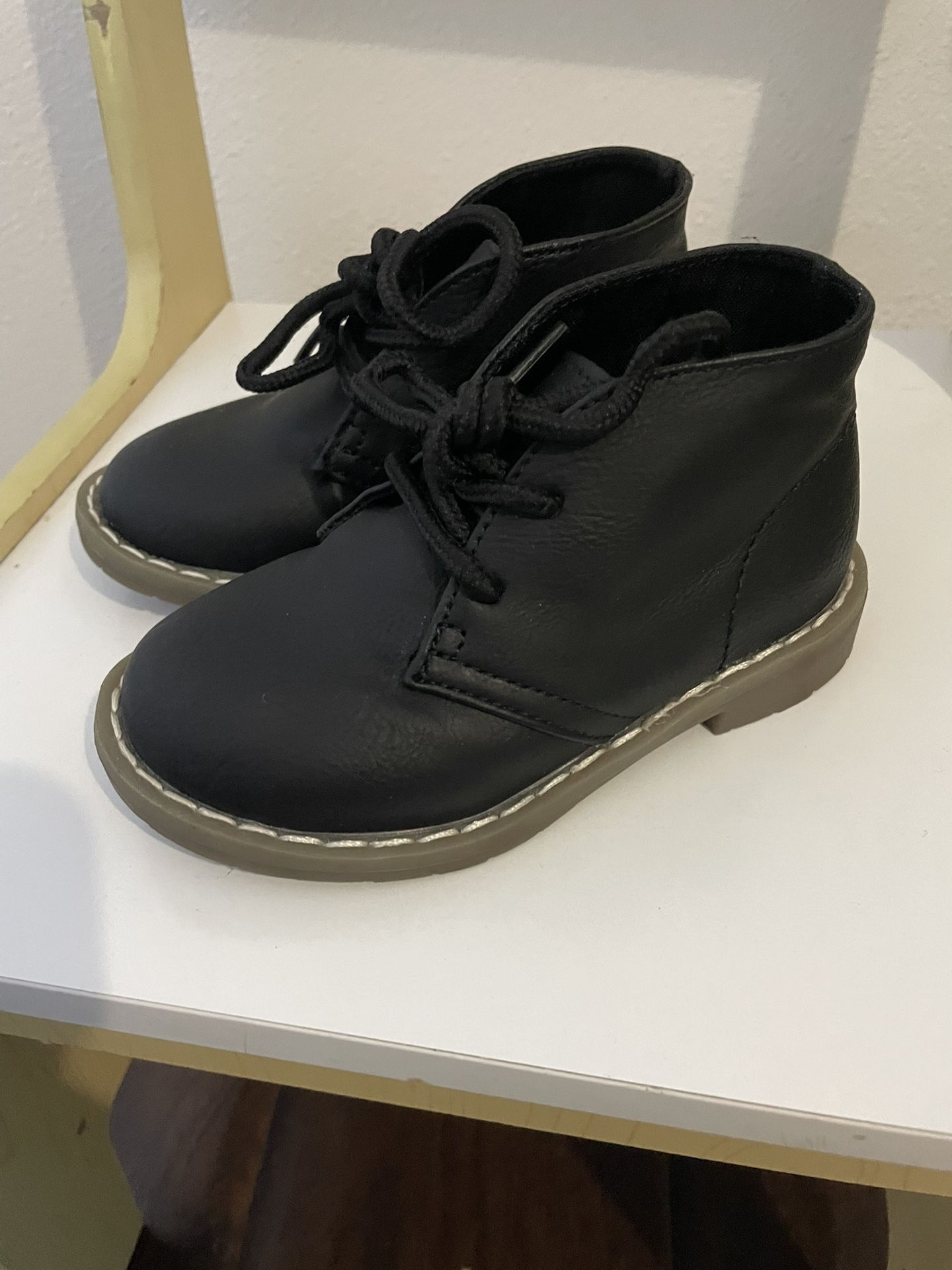 Toddler Black Booties Size 7
