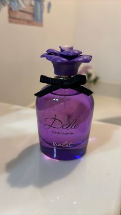 Dolce, Gabbana violet