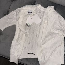GANNI sweater 