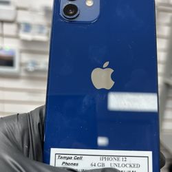 iPhone 12 Unlocked 64 gb excellent condition! $ 260