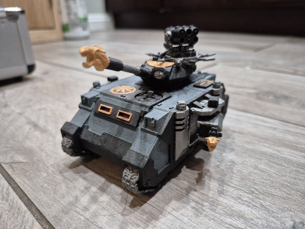 Warhammer 40K Chaos Predator