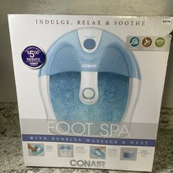 Conair Pedicure Foot Spa with Bubbles and Pinpoint Massage 
