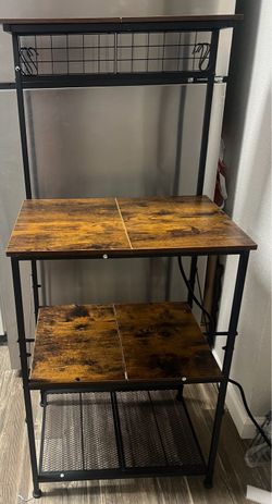 Kitchen Bakers Rack with Power Outlet
