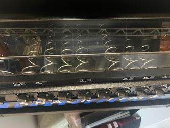 Table top vending machine