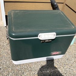 Colman steel belted cooler