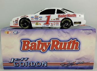 Jeff Gordon Baby Ruth 1992 NASCAR 1:24 Diecast Action
