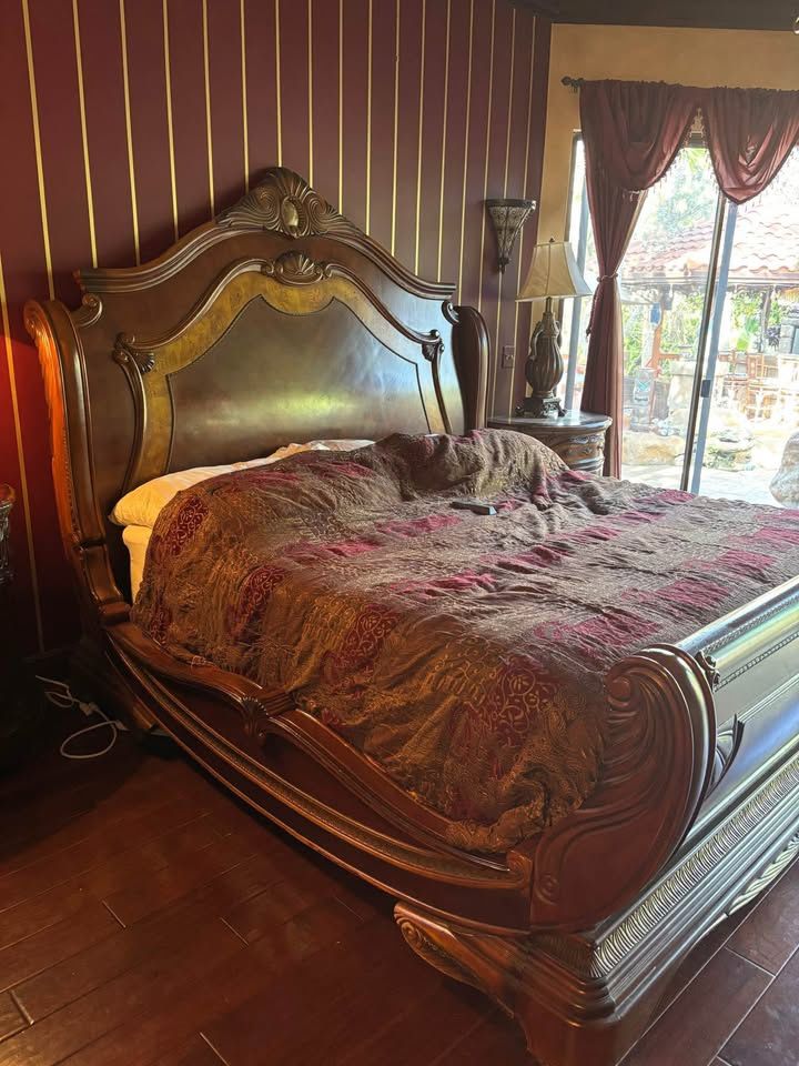 Michael Amini King Bedroom Set