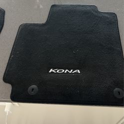 Car Mats / 2 Brand New Hyundai Kona 2022