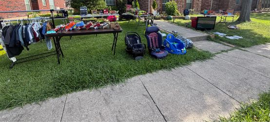 *** YARD SALE *** TODAY 7/25