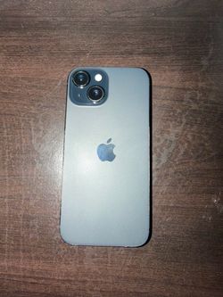 iPhone 15 128GB