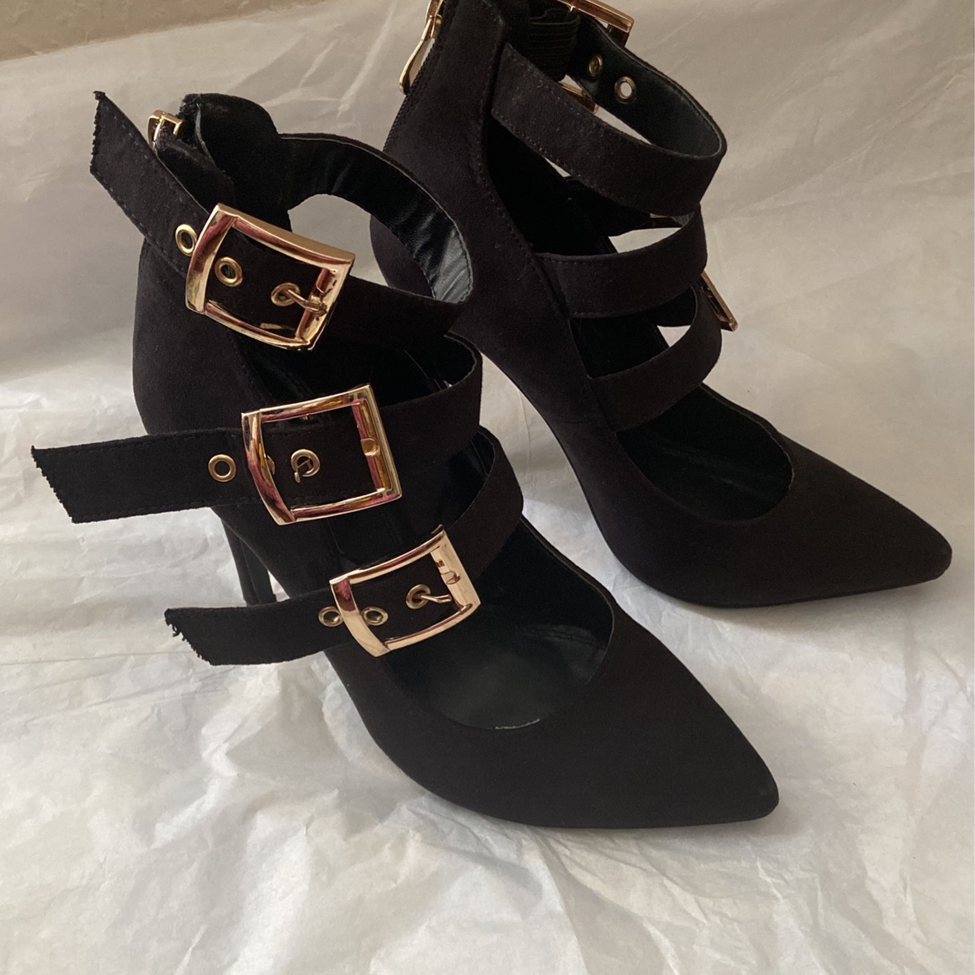 Charlotte Russo / Size 7