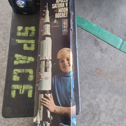 Vintage Model Sets Airplanes, Space, Ship