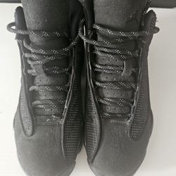 Jordans Size 4 1/2 Boys