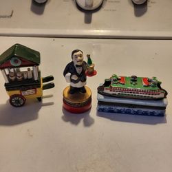 porcelain Limoges trinket box