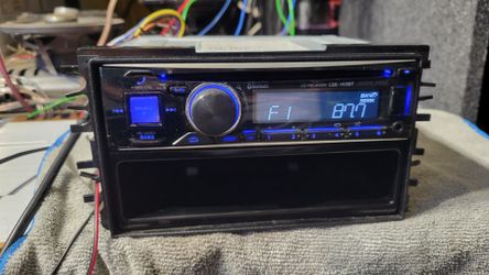 Alpine Stereo Bluetooth cd USB