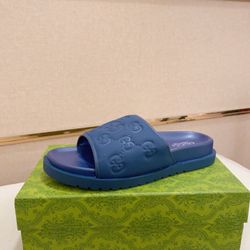 Men’s Slippers 