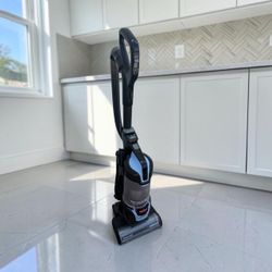 BISSELL CleanView Max Lift-Off Upright Vacuum! Works great! Retails $139.99