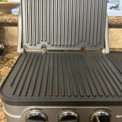 Cuisinart 5 In 1 Griddler with Panini Press & Full Grill 