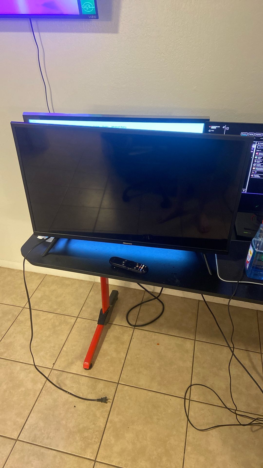 32” Hisense Tv