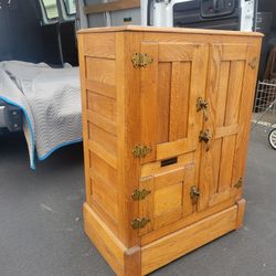 Knickerbocker ice box cabinet - Antique