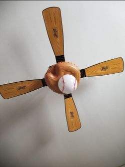 Hunter Ceiling Fan W/light  Big League Baseball 