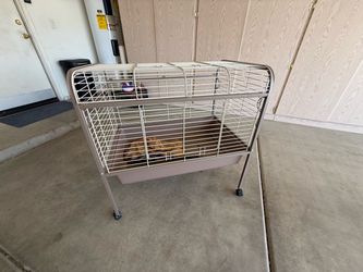 Prevue small animal cage (large)