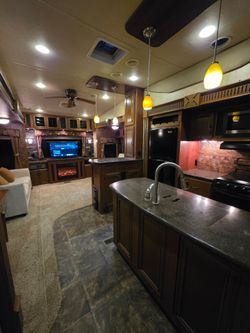 Rv fifth wheel 2014 41ft