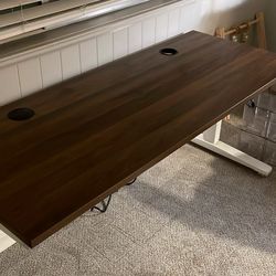Uplift 24” Deep Standing Desk (V2 & V2 Commercial)