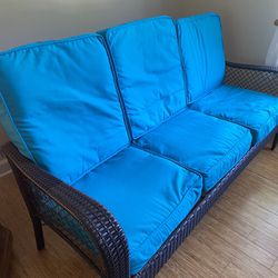 Wicker Couch With cushions