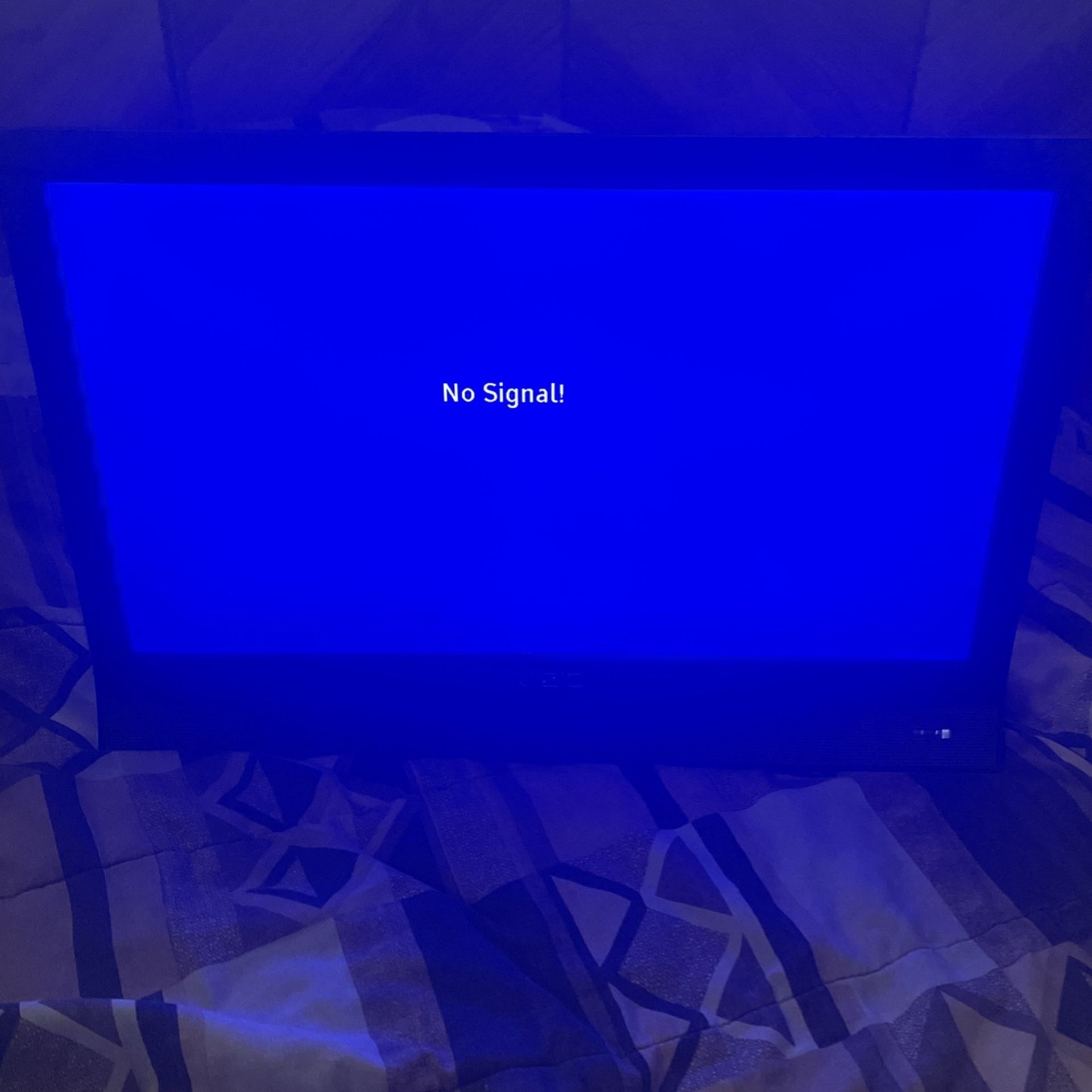 small vizio Tv