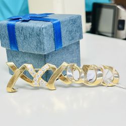 18k Yellow Gold Vintage 1983 X & O,s Diamond Pin Brooch