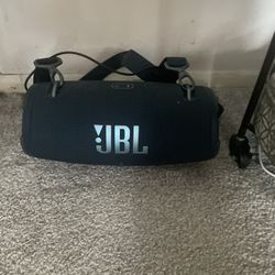 JBL. Boom Box.  Call (contact info removed)