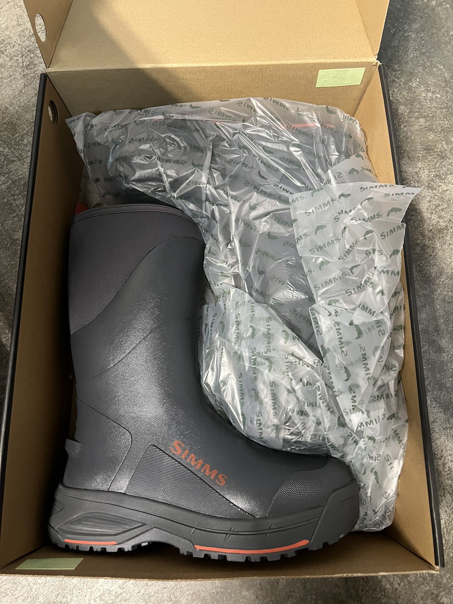 Simms Insulated Boots Size 10
