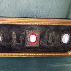 Victorian Shadowbox With Petite Wedgewood Plaques 