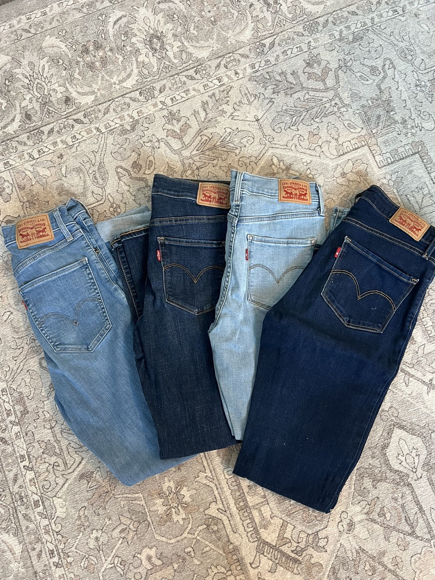 Levi’s Skinny jeans Size 27