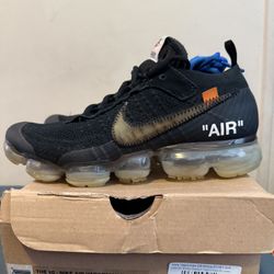 Off-White Vapormax Black Size 8