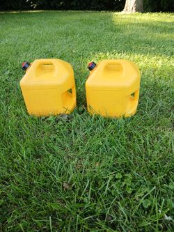 Diesel cans 5 gallons