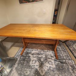 Solid Oak Trestle Dining Table