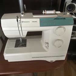 Husqvarna Viking Sewing Machine 