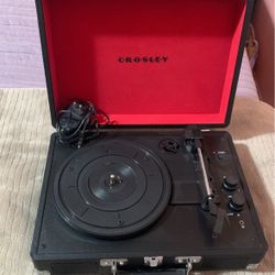 crosley vinyl player suitcase