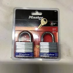 Master Lock 5TPF Keyed-Alike Wide Laminated Pin Tumbler Padlocks, 2-inch, 2-Pack