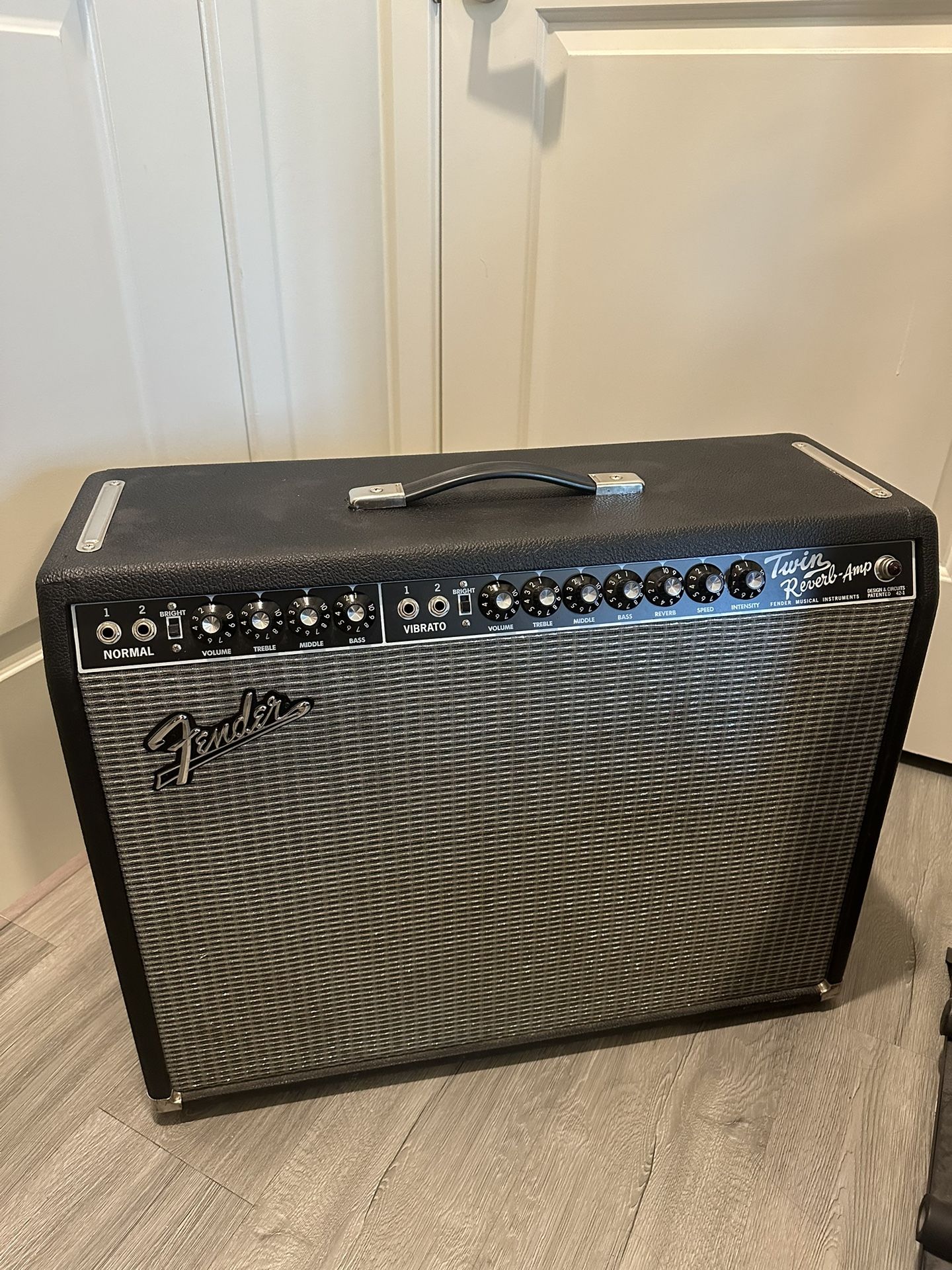 Fender ‘65 Twin Reverb Reissue Guitar Amp